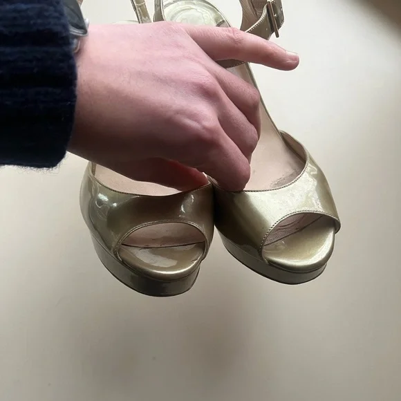 Jimmy Choo Champagne Open-toe Platform Sandal Pumps - Picture 7 of 9